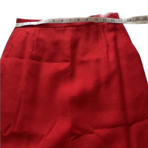 Saks Fifth Avenue Joesph Picone red blazer with matching skirt.Size 8 Valentine - Picture 15 of 16